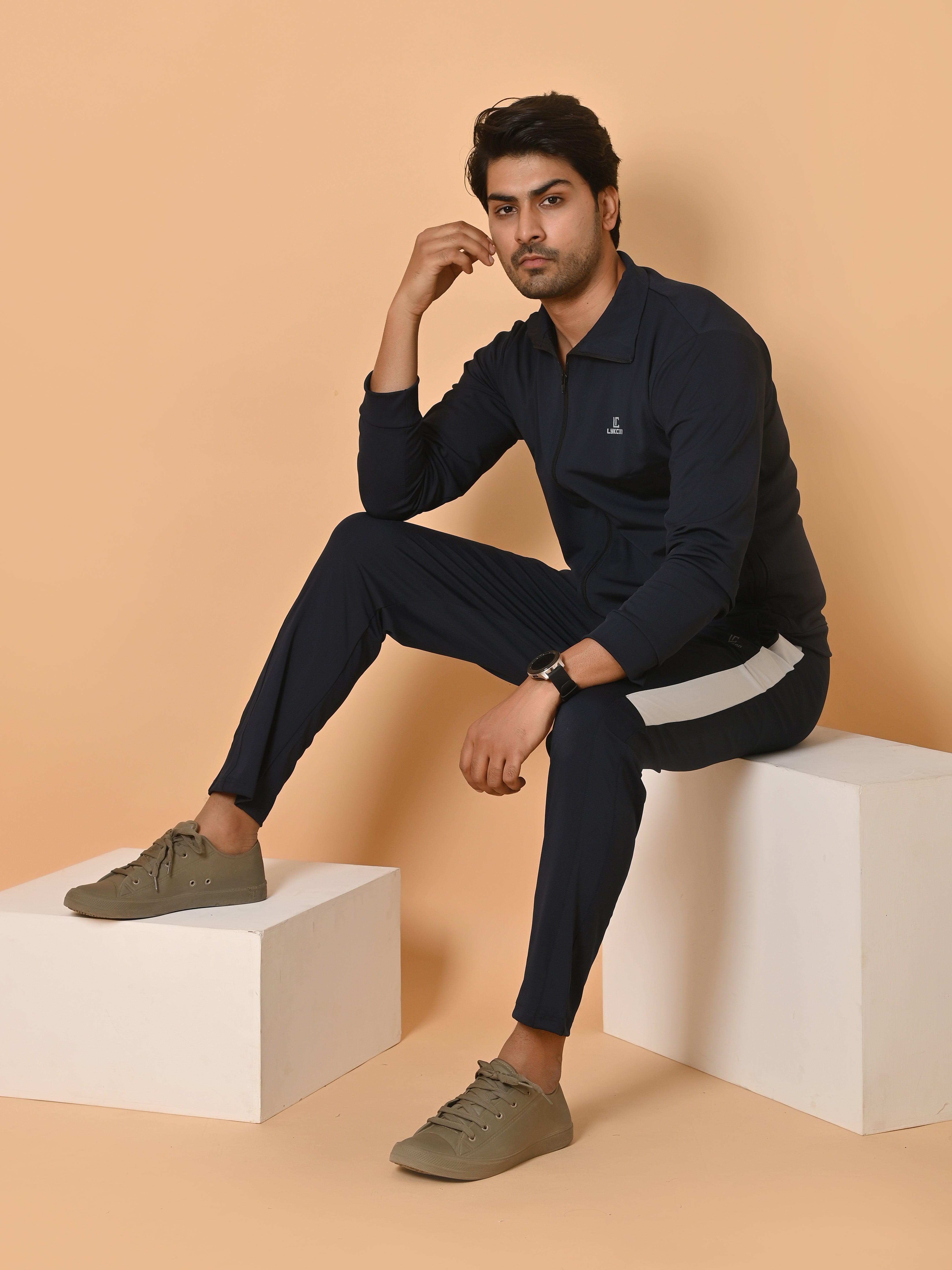 Lykcon Men's Track Suit: Midnight Blue